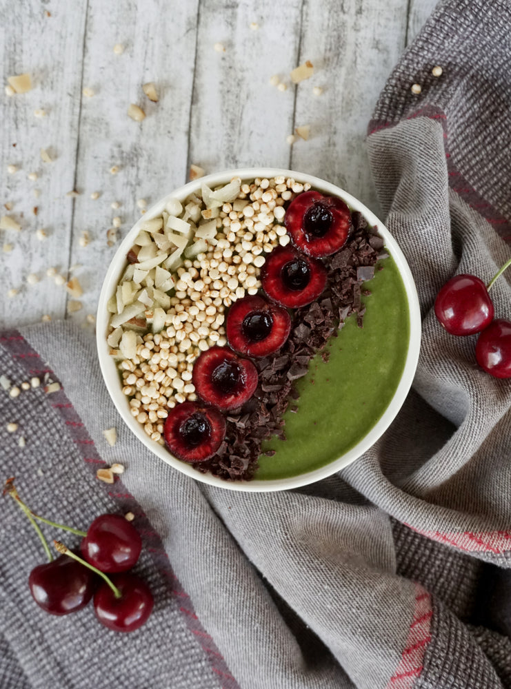 Green smoothie with Organic, Vegan and Fair Trade Chilli Chocolate